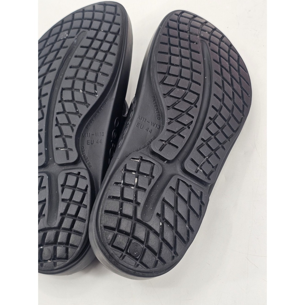 Oofos Original Unisex Recovery Thong Flip Flop Black Unisex M's 11 W's 13 EU 44 - Picture 6 of 11